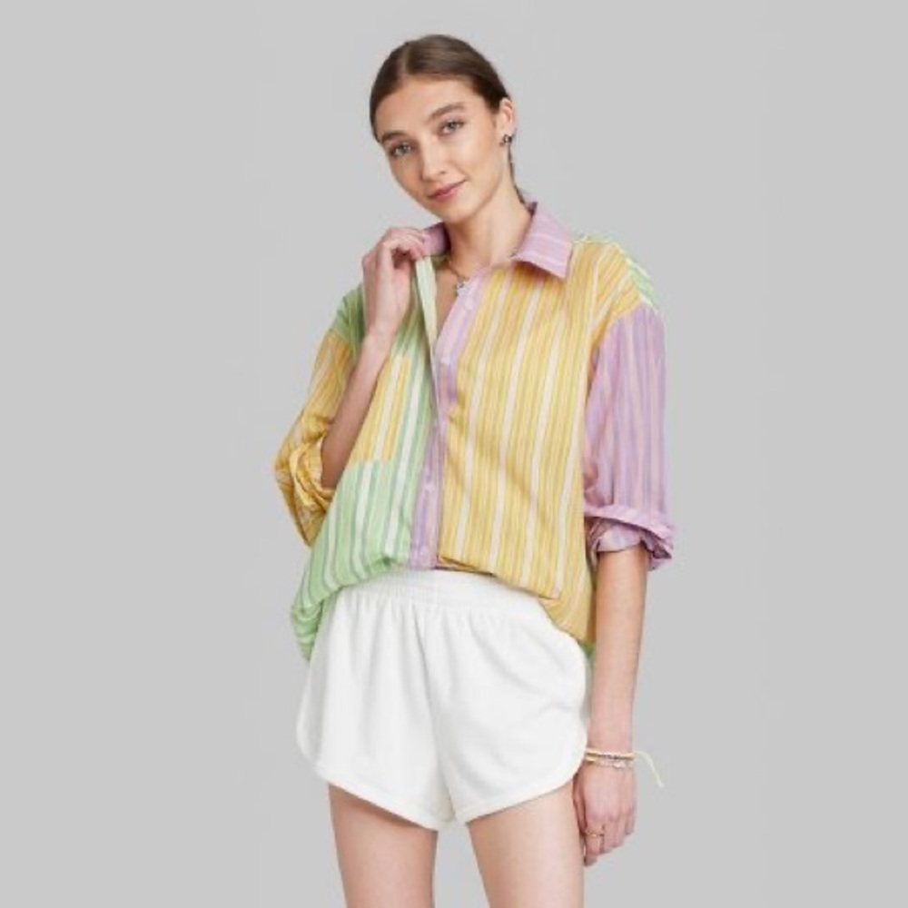 NWT Women's Long Sleeve Color Block Button-Down Shirt - XXL